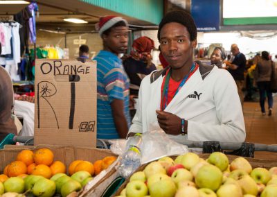 Ein südafrikanischer Rand für eine Orange oder einen Apfel, das reicht nicht für die Existenz. Mancher Händler geht abends ohne einen Pfennig Gewinn nach Hause.